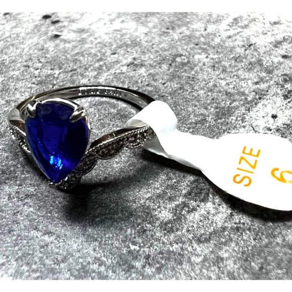Ring Bomb Party Ring, size 6, Blue gemstone silver color band CZ looking mini st - Picture 4 of 5
